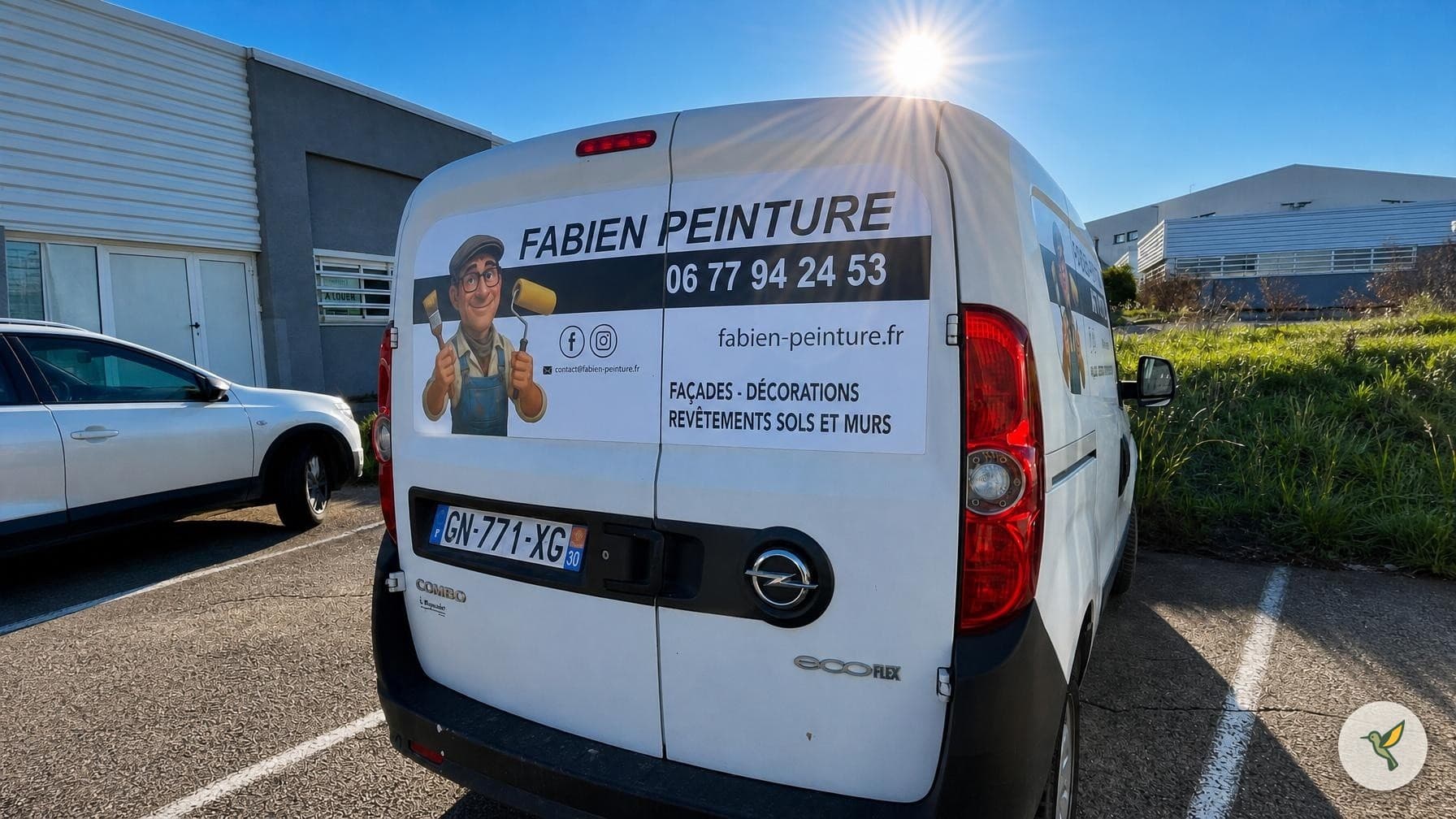 Support magnétique personnalisé pour véhicule de Fabien Peinture, peintre en bâtiment à Alès